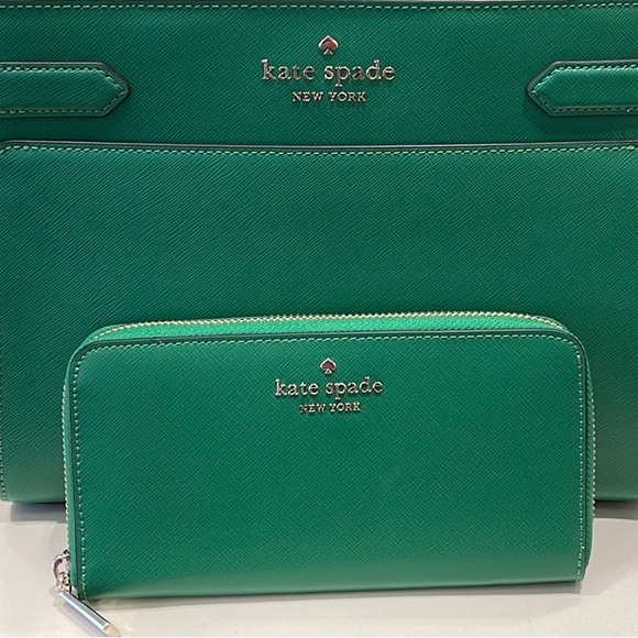 Kate Spade Staci Large Continental Wallet 
Green Bean - Picture 13 of 16